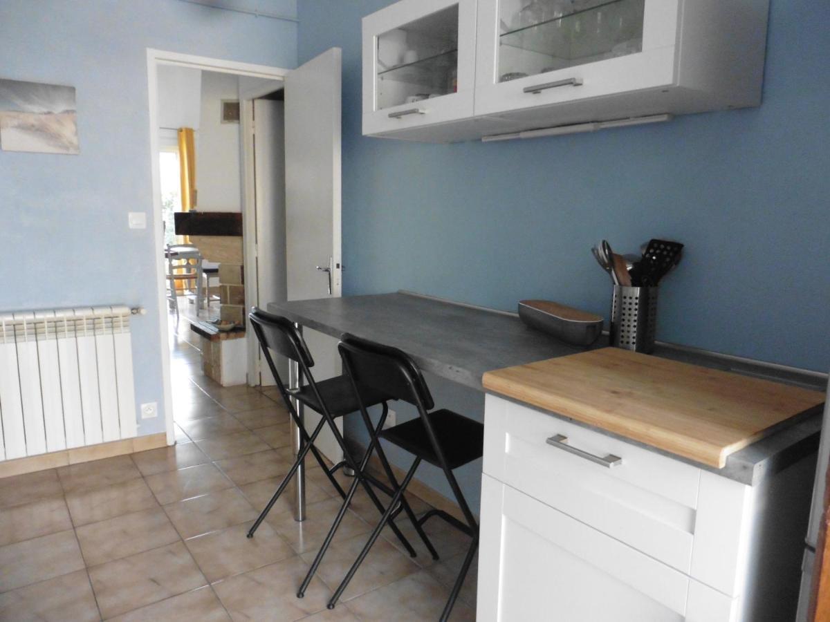 Agreable Maison De Famille Sur Gite Echarou Sigean Exteriör bild