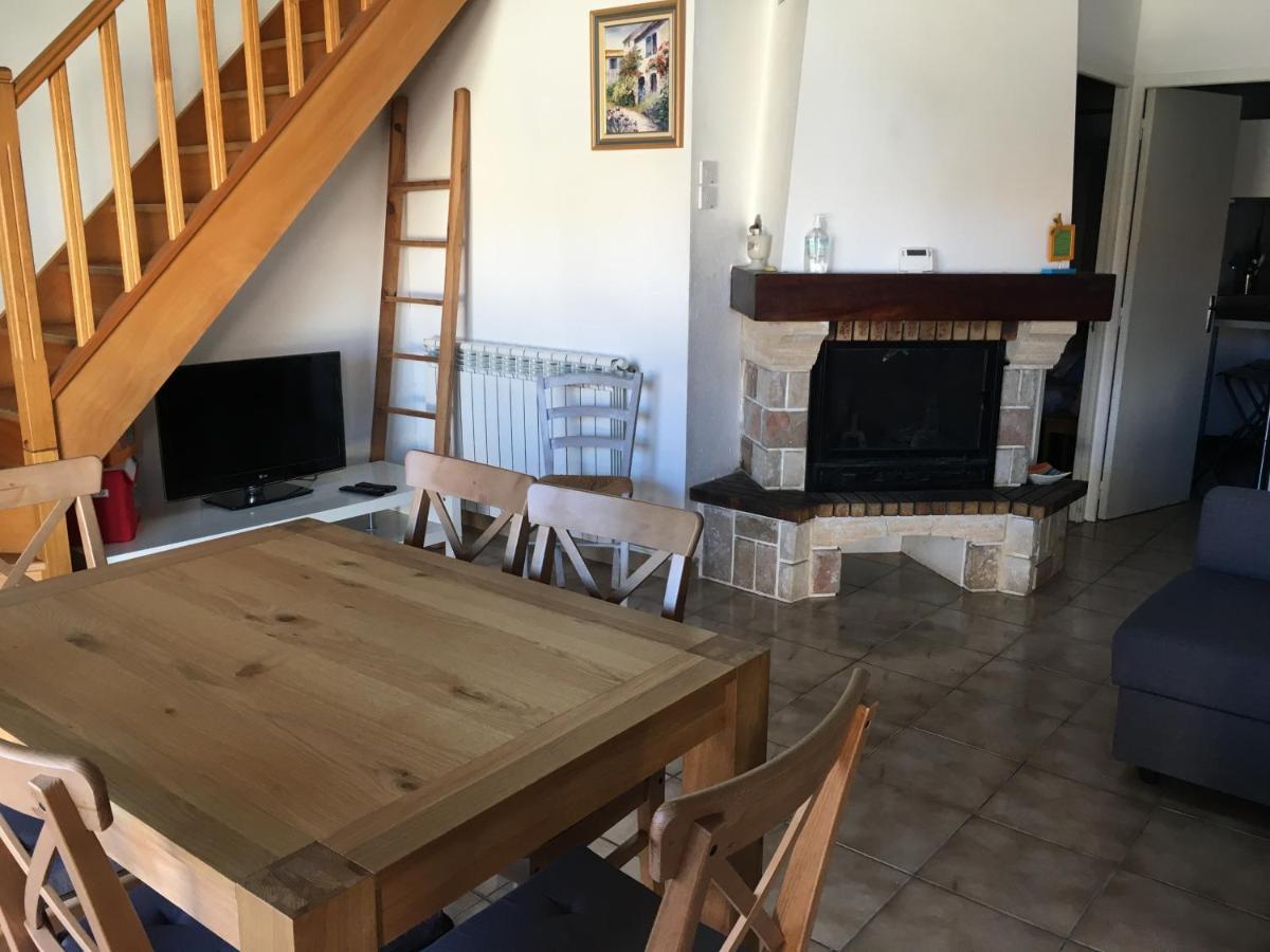 Agreable Maison De Famille Sur Gite Echarou Sigean Exteriör bild