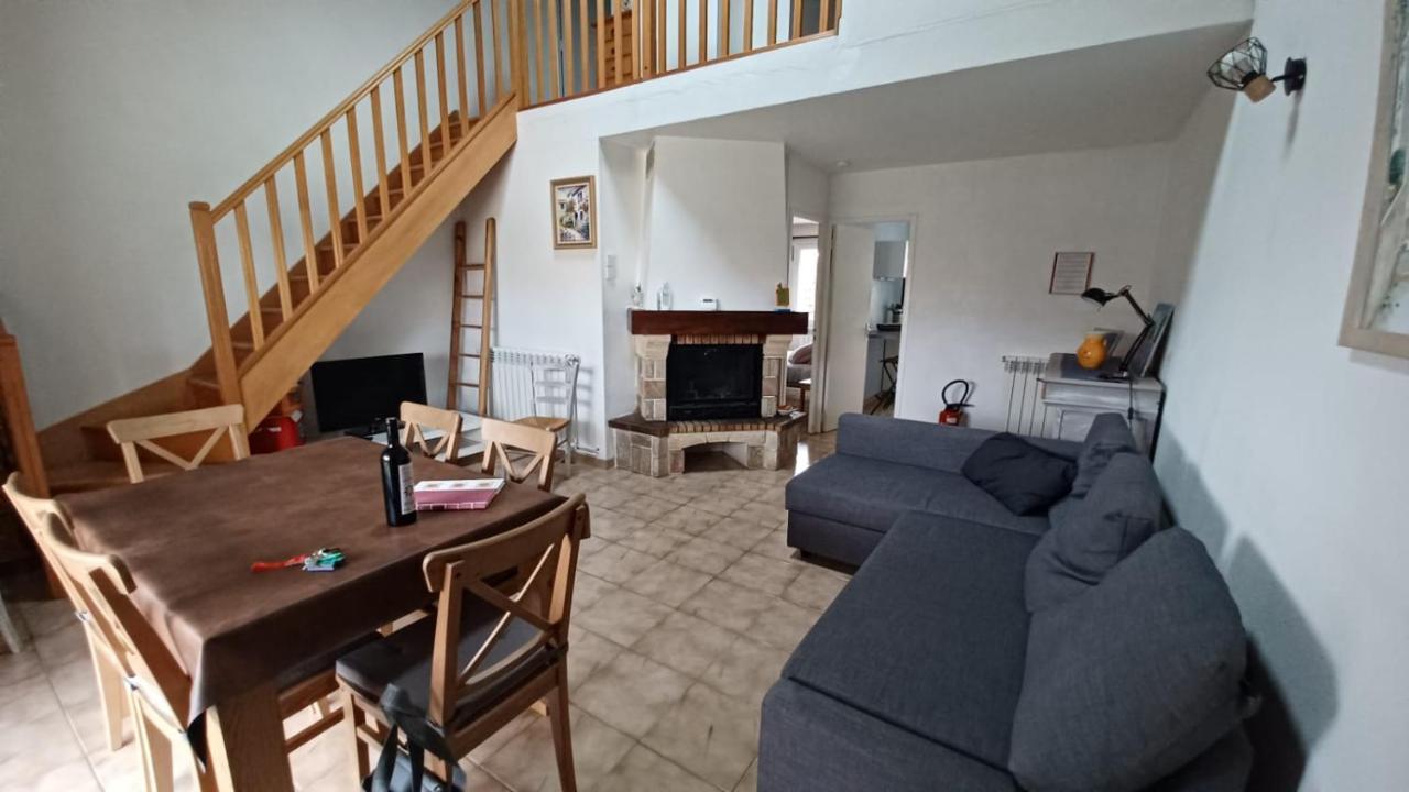 Agreable Maison De Famille Sur Gite Echarou Sigean Exteriör bild