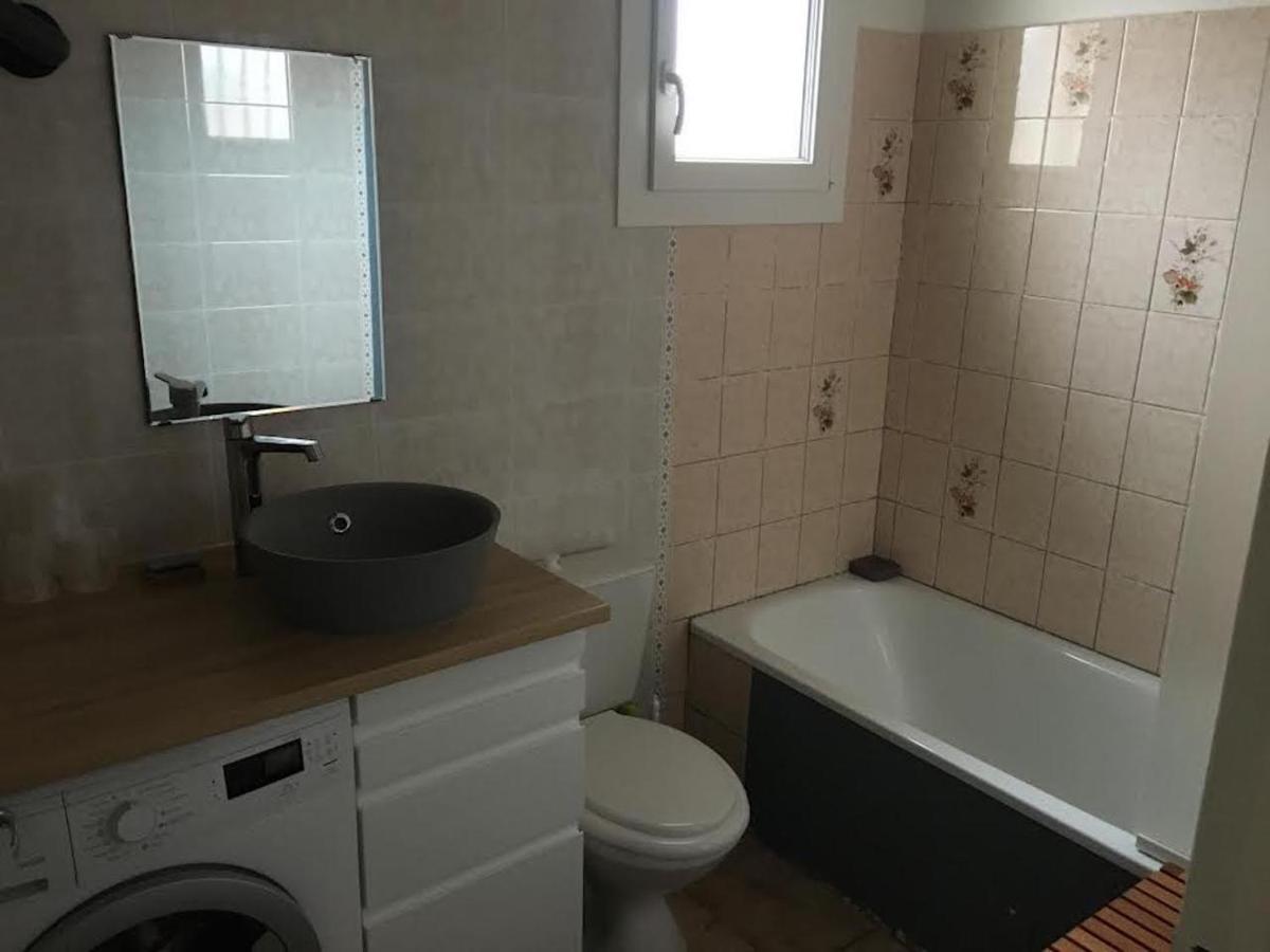 Agreable Maison De Famille Sur Gite Echarou Sigean Exteriör bild